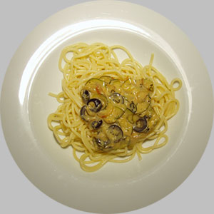 Spiralnudeln mit griechischer Sauce